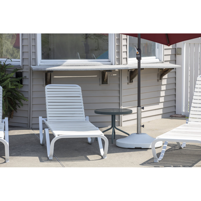 USWeight Fillable 120lb Capacity Free Standing Patio Umbrella Base